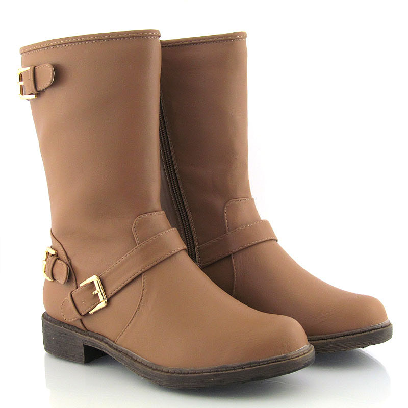 23 inch circumference boots